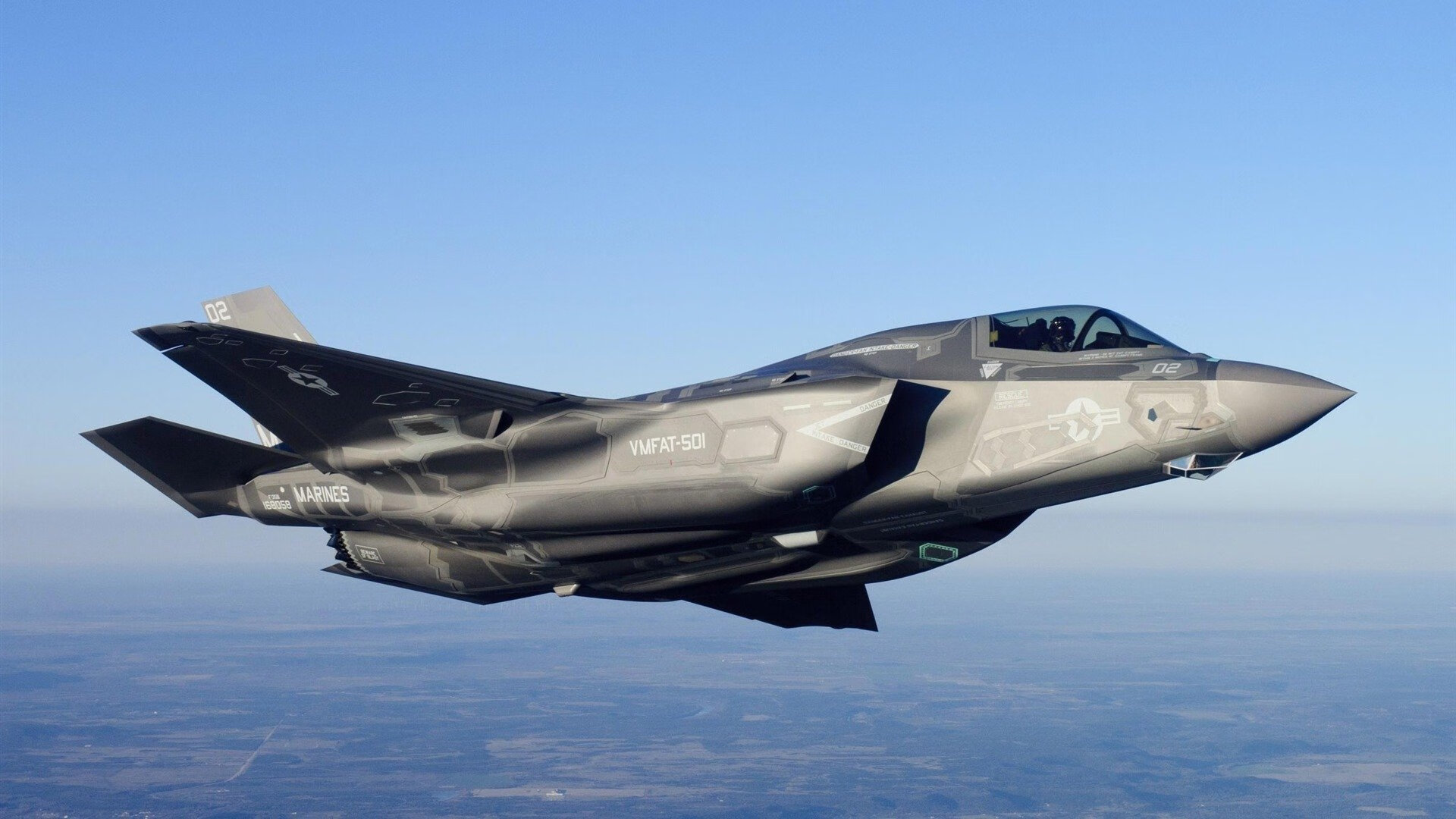 乐鱼体育在线下载-“宽板滑水：东三叉湖马鞍山赛场带来全新水上竞技体验”