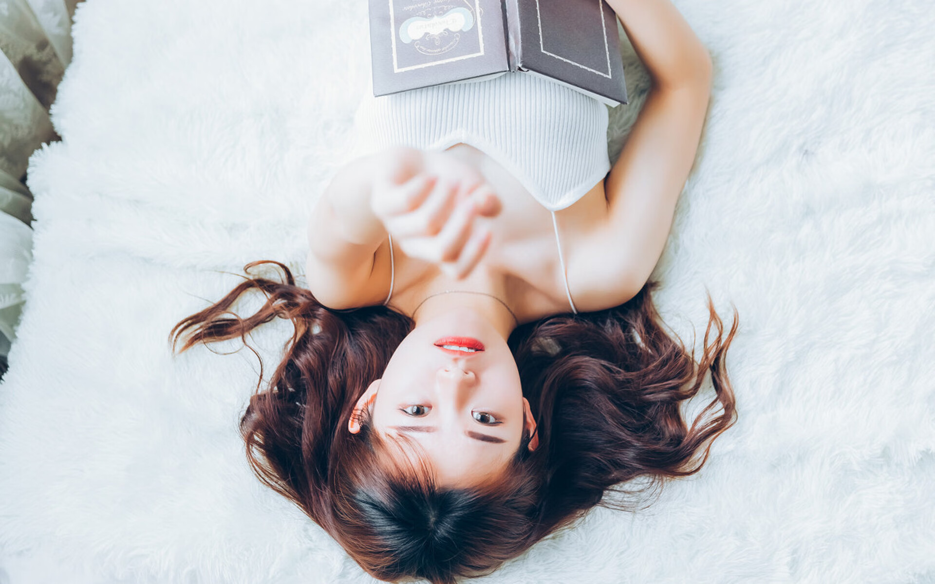 乐鱼app-直播应用引入AI配音服务拓展多语场景，直播间配音是怎么配的